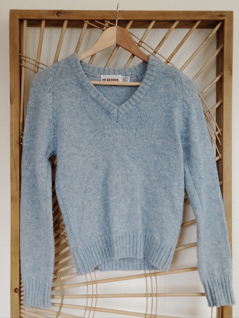 Vintage McGregor Wool Blend V-Neck Sweater / Size Small